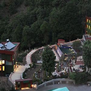 Aamari Resort